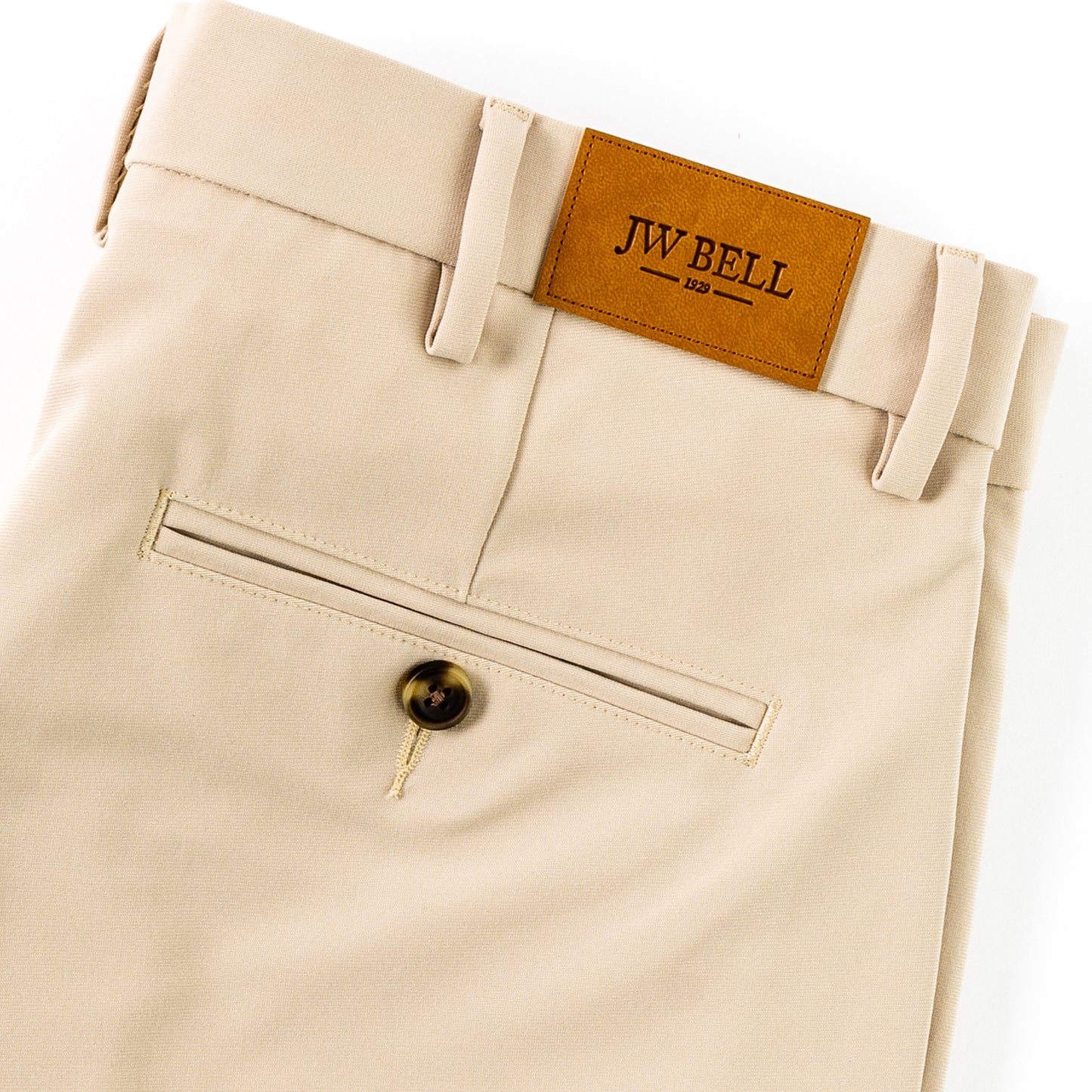 Signature Performance Short