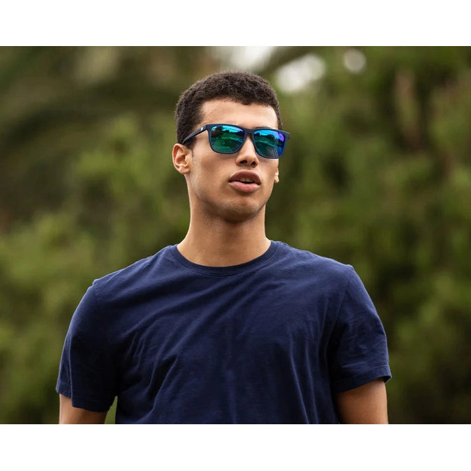 Knockaround Fast Lanes Sport: Rubberized Navy/Mint