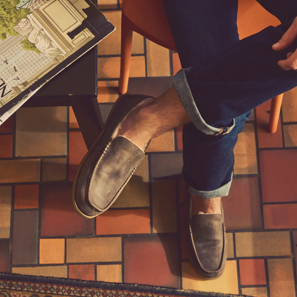 Hacienda LX Slippers by Martin Dingman