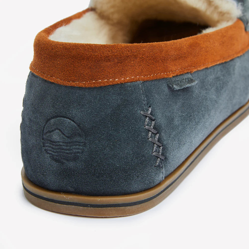 Hacienda Slippers by Martin Dingman