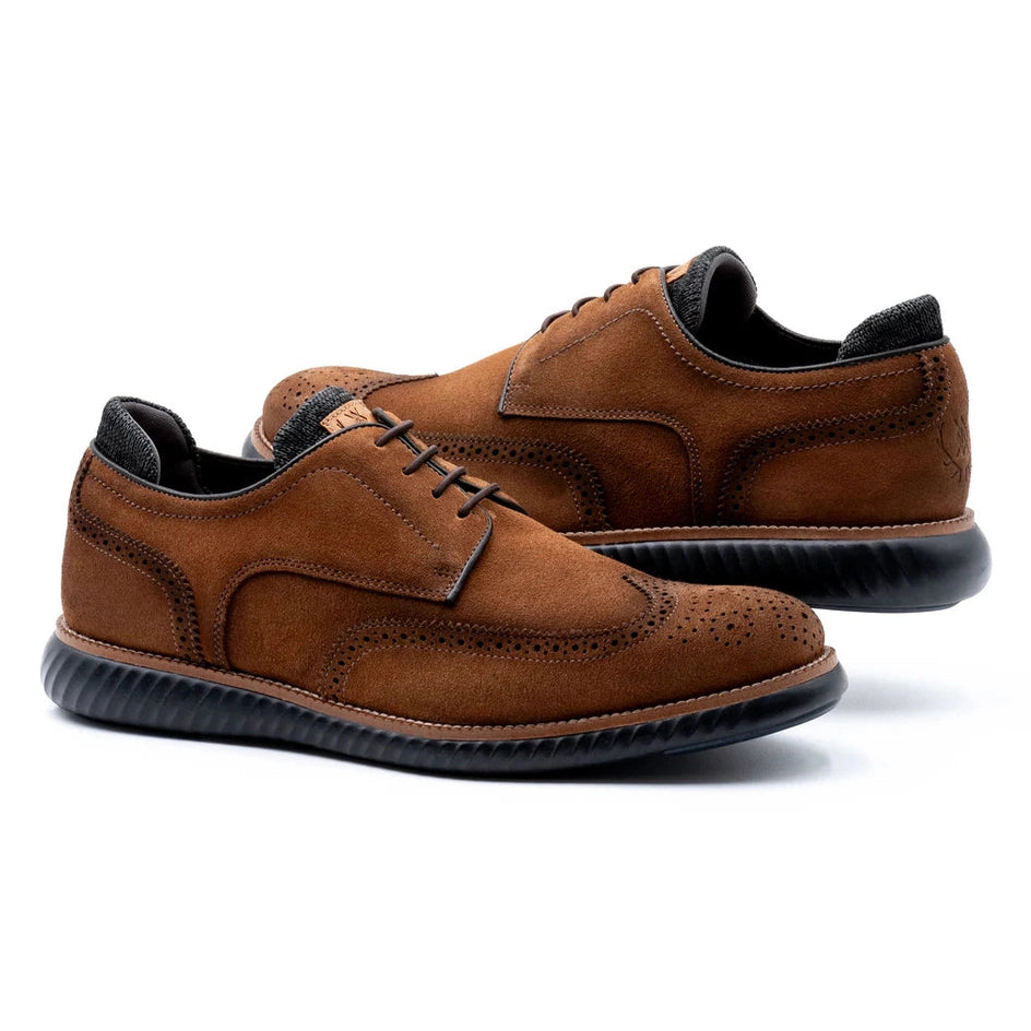 Countryaire Wingtip by Martin Dingman