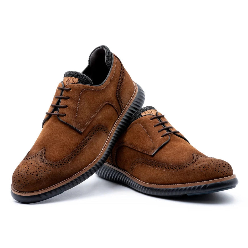 Countryaire Wingtip by Martin Dingman