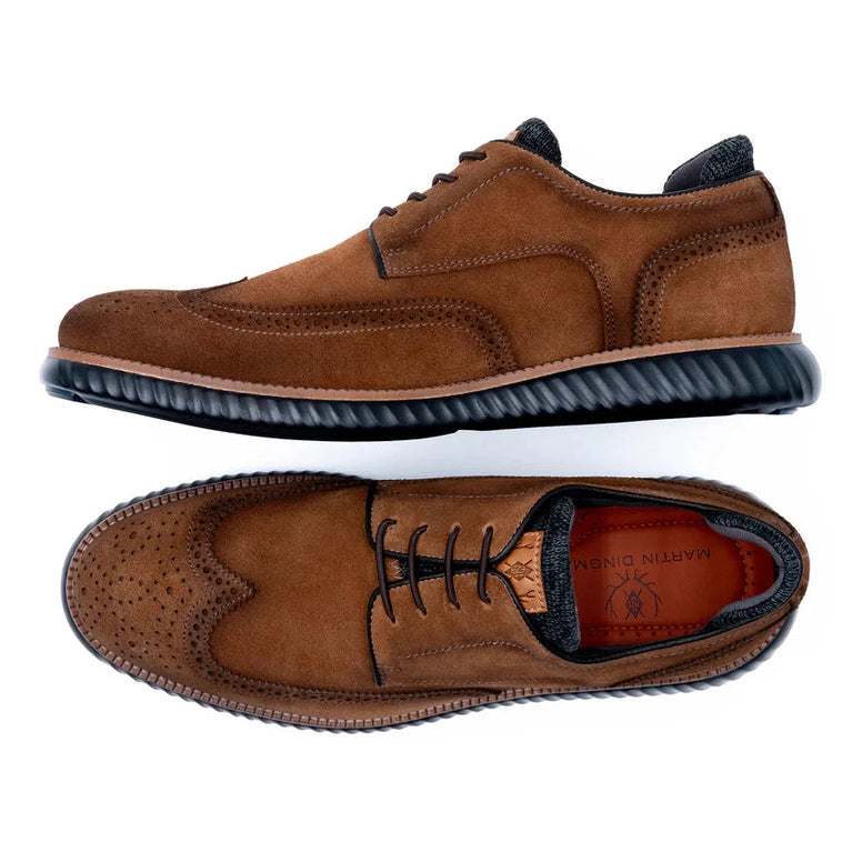 Countryaire Wingtip by Martin Dingman
